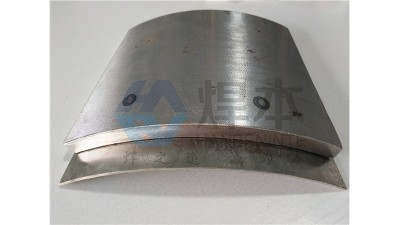 點焊機焊接表面發黃怎么辦？